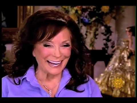 Loretta Lynn on "CBS News Sunday Morning" Mo Rocca! (She talks about friendship with Patsy Cline.)