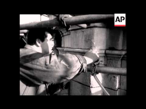 ST. PAUL'S WASH AND BRUSH UP