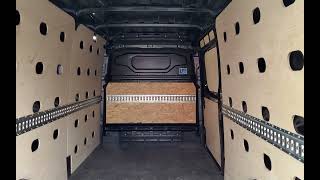 Fourgon utilitaire Renault Master 170.35 L3H2 GESLOTEN V-33-HXT - EURO 6 - ZWART METALLIC à vendre - Image 4 | Autoline CA Fourgon utilitaire Renault Master 170.35 L3H2 GESLOTEN V-33-HXT - EURO 6 - ZWART METALLIC | Image 4 - Autoline