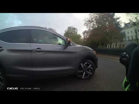 KD68GNX - Blind Pull Out - Police Action Taken