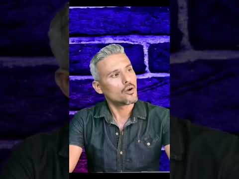 Historia de la Música - Short con @santaflow y @Don_Aitor.