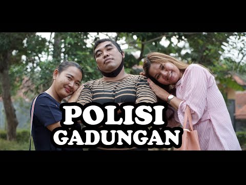 polisi-gadungan-pak-bhabin-polisi-motret