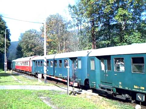 Den železnice 2011: zelený anton a albatros přijíždí do Benešova nad Ploučnicí