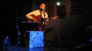 Manu Navarro - "CARTAS DE AMOR QUE SE QUEMAN" (C. Leguizamón/M.Castilla)