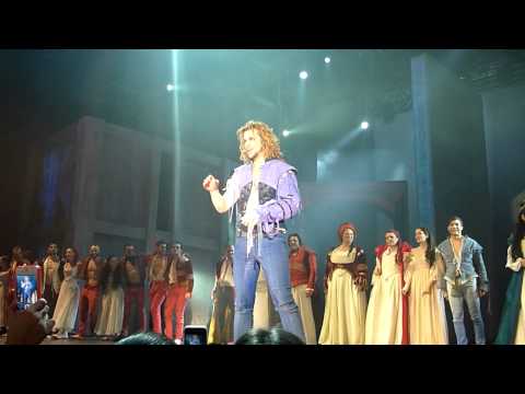 I Re del mondo...saluto finale del cast!!! 07.12.2013