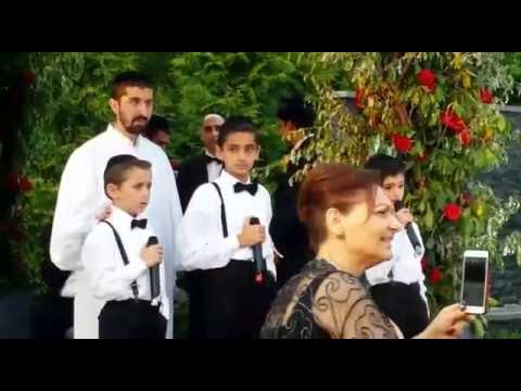 YAIR HAMRA CHUPPAH -HAMRA BOYS -BARUCH HABA YOU RAISED ME UP- כניסה לחופה חתן וכלה