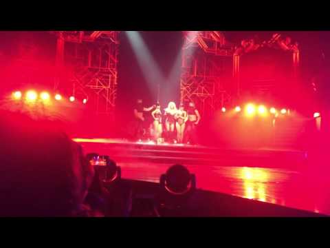 Britney's speech before 'Freakshow' - Britney: Piece of Me (12/31/15)