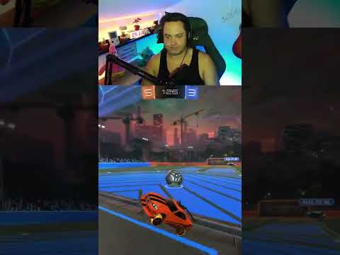 Wenn du denkst, du bist der Top-Striker… und dann am Ball komplett vorbeifährst 😂🚗⚽ #StrikerFail |