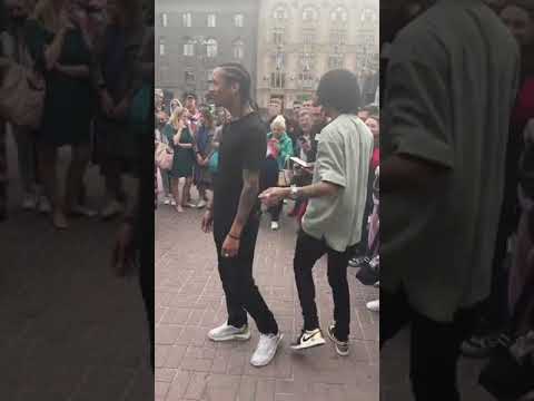 Les Twins in Kiev, Ukraine