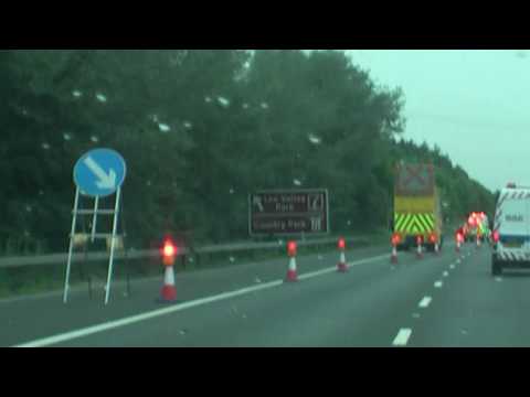 Rubbernecking M25 7-06-2010 Lorrry Fire J27 to J26