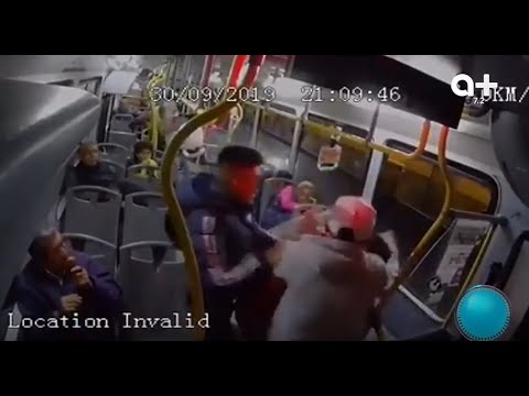 Robo a transporte público # La raza