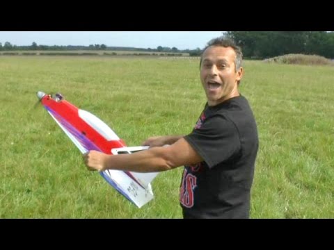 DEANO FLYING HIS RC VELOCITY 50 (MANIC TEA TRAYS) AT SPOCKFEST - 2014
