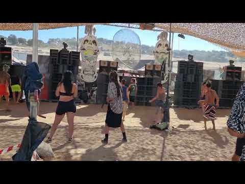 fighting spirit 2022 (italian sound  circus alien and friends by day)