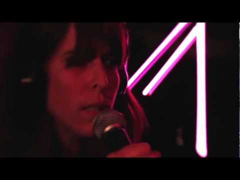 Peaking Lights @ Viva Radio "Midnight"