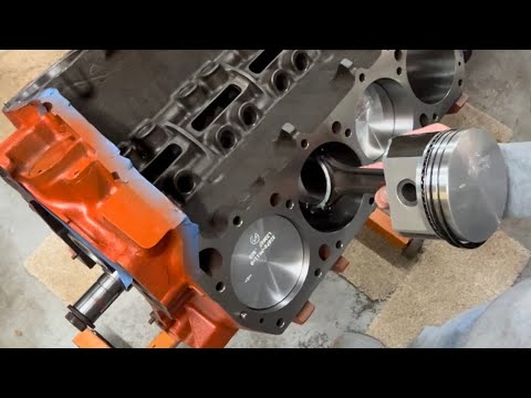 440 Mopar V8 Engine Rebuild Step 12 - Piston Asm Install to Block ( 1 Fail! )