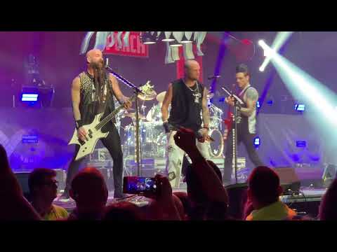 Five Finger Death Punch - Got Your Six (With Sobriety Speech) @ Huntington Center (December 5, 2019)