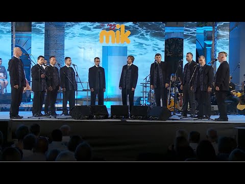 CVIĆE OD BRNISTRE  klapa Kastav  (Bruno Krajcar - Daniel Načinović - Ivo Popeskić/Saša Matovina) MIK