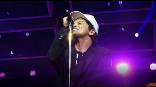 Straight Up &amp; Down - Bruno Mars @ Royal Arena (18/05-17)