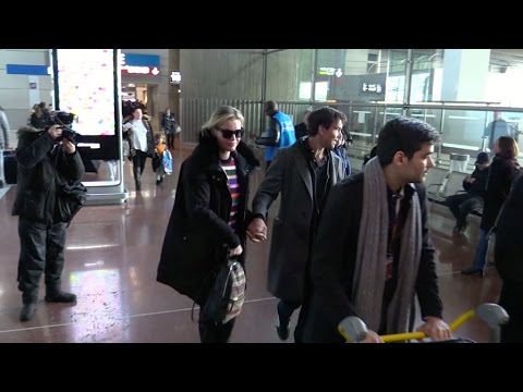 download lagu mp3 mp4 Rebecca Romijn Gq, download lagu Rebecca Romijn Gq gratis, unduh video klip Rebecca Romijn Gq