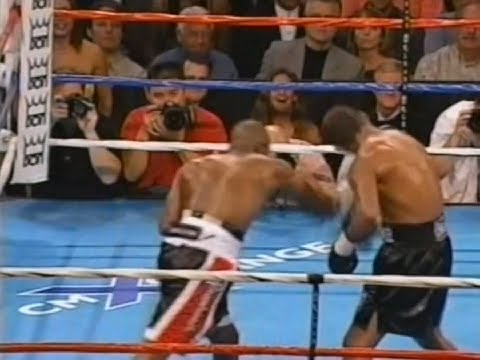 Ricardo Mayorga vs Vernon Forrest 2 - "I've never seen a fighter cheered for TAKING punches."