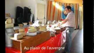 preview picture of video 'camping l'orée de l'océan vendée :  marché des producteurs du 7 et 8 avril.wmv'