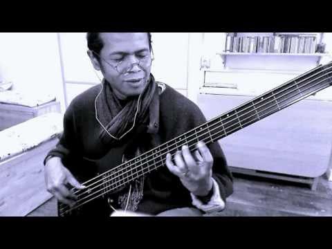 Oleo or Anthropology fretless bass solo by Alain Raman