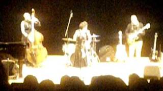 Gravitation - Carolina Wallin Pérez   12-03-10