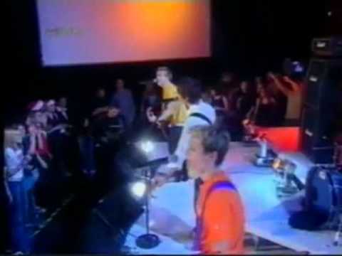 McFly's first tv performance