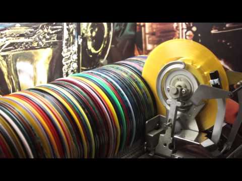 Jonnie's Jukebox Plays: If I Can Dream - Elvis Presley 1968