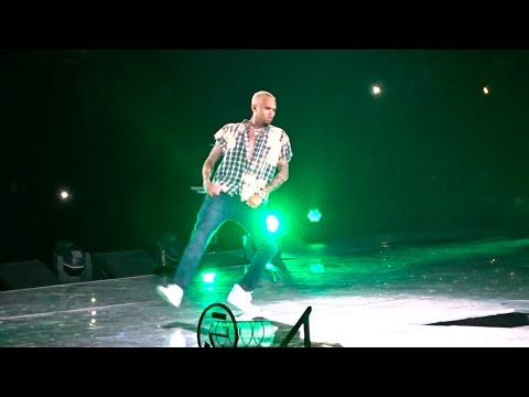 Chris Brown performs \Grass Ain't Greener\ Live (Party Tour 2017)