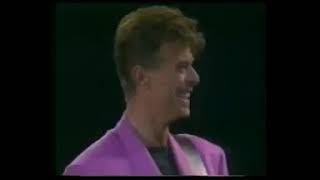 Tin Machine (David Bowie) - You Belong In Rock n&#39; Roll - live in Paris, France (October 1991).
