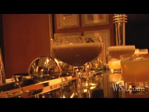 Holiday Cocktails: How to Make a New York Flip