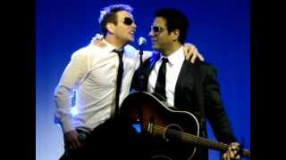 Joey McIntyre &amp; Eman Vegas Palms 2/12/11 *With a Girl Like you* Joes dancin on tables