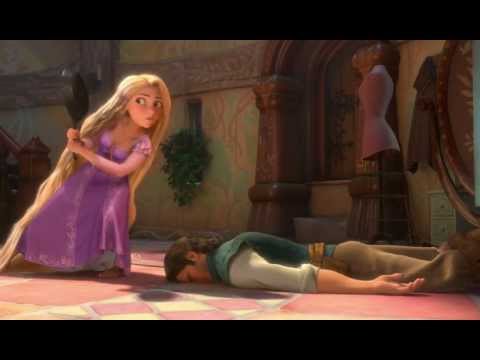 Tangled  - Simple Past vs. Past Progressive