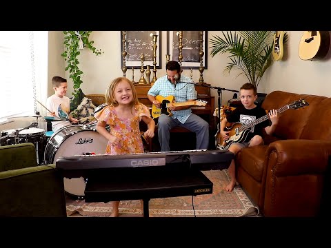 Colt Clark and the Quarantine Kids play "Hang On Sloopy"