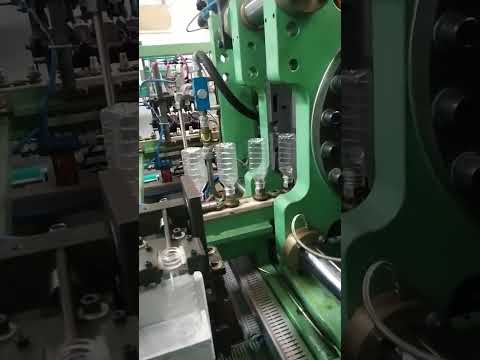 Ishwari  pet  servo   blowing  machine  4  cavity    120  bpm  7200 bph