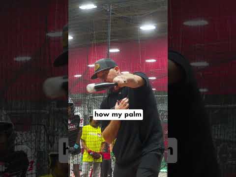 Top Hand Bottom Hand Tee Work