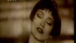 BENDENİZ AĞLAYAYIM MI