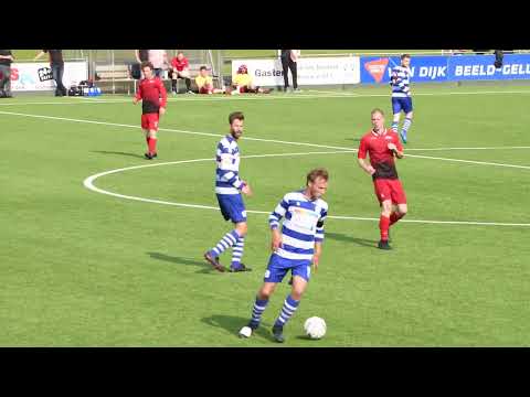OLIVEO 1 - Semper Altius 1 voetbal wedstrijd in Pijnacker