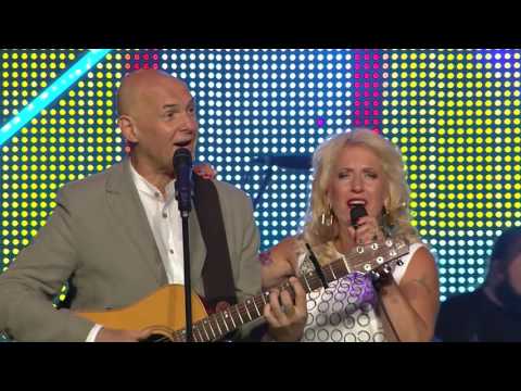 Olga Rajecka un Varis Vētra - Tu esi skaista visos niekos, sīkumos