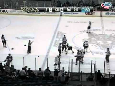 Cameron Gaunce vs Andre Deveaux