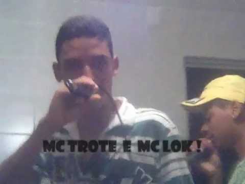 MC'S TROTE E LOK - ENSAIO DA MÚSICA NOVA SAPEKINHA-DANADINHA !!