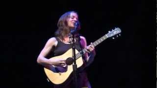 Ani DiFranco - See See See See (live in Santa Barbara)