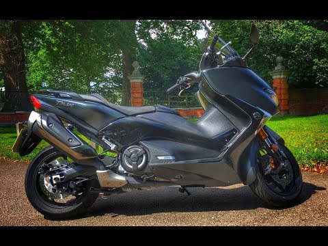 2017 Yamaha TMax DX Scooter Review