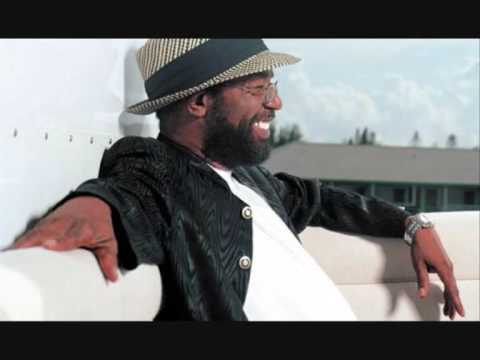Beres Hammond - Pull Up The Vibes