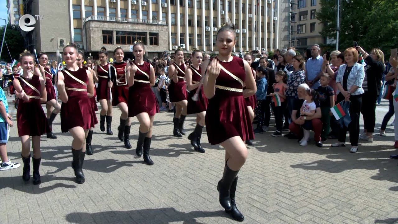 Хасковските мажоретки с първи места в Държавния турнир Чирлидинг