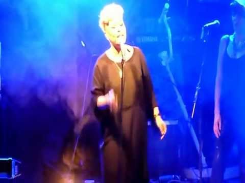 Emeli Sande Read All About It (Part 3). O2 Academy Liverpool 9.4.12.