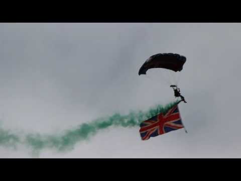 Tigers parašutistický tým/Parachute Team (Dny NATO Days 2016)