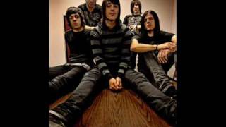 Lovehatehero - she puts the ho in homewrecker