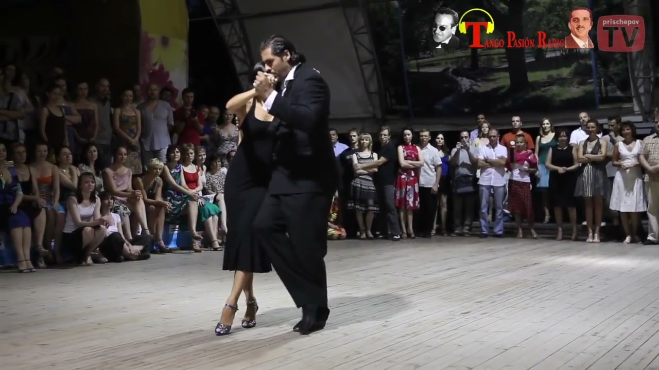 TUS LABIOS ME DIRAN Carlos Di Sarli - Jorge Duran Ballano: Omar Quiroga - Veronica Palacios